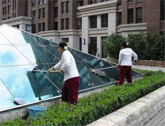 小區(qū)保潔 小區(qū)保潔