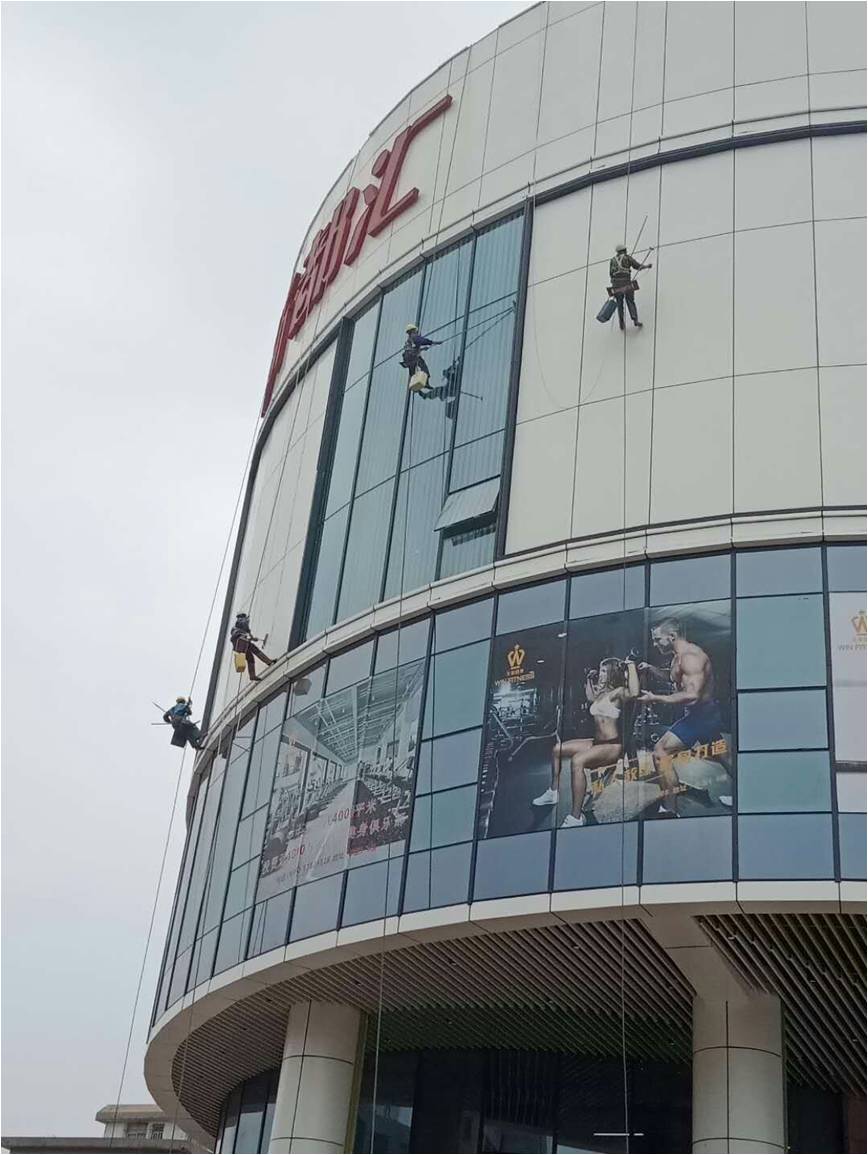 珠海市斗門大信商業廣場保潔