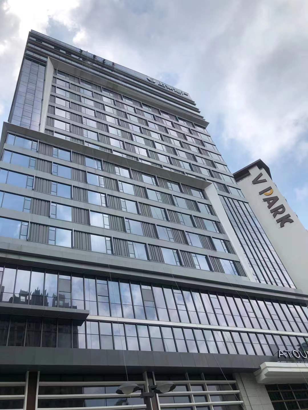 明捷清潔大廈外墻清洗 明捷清潔大廈外墻清洗